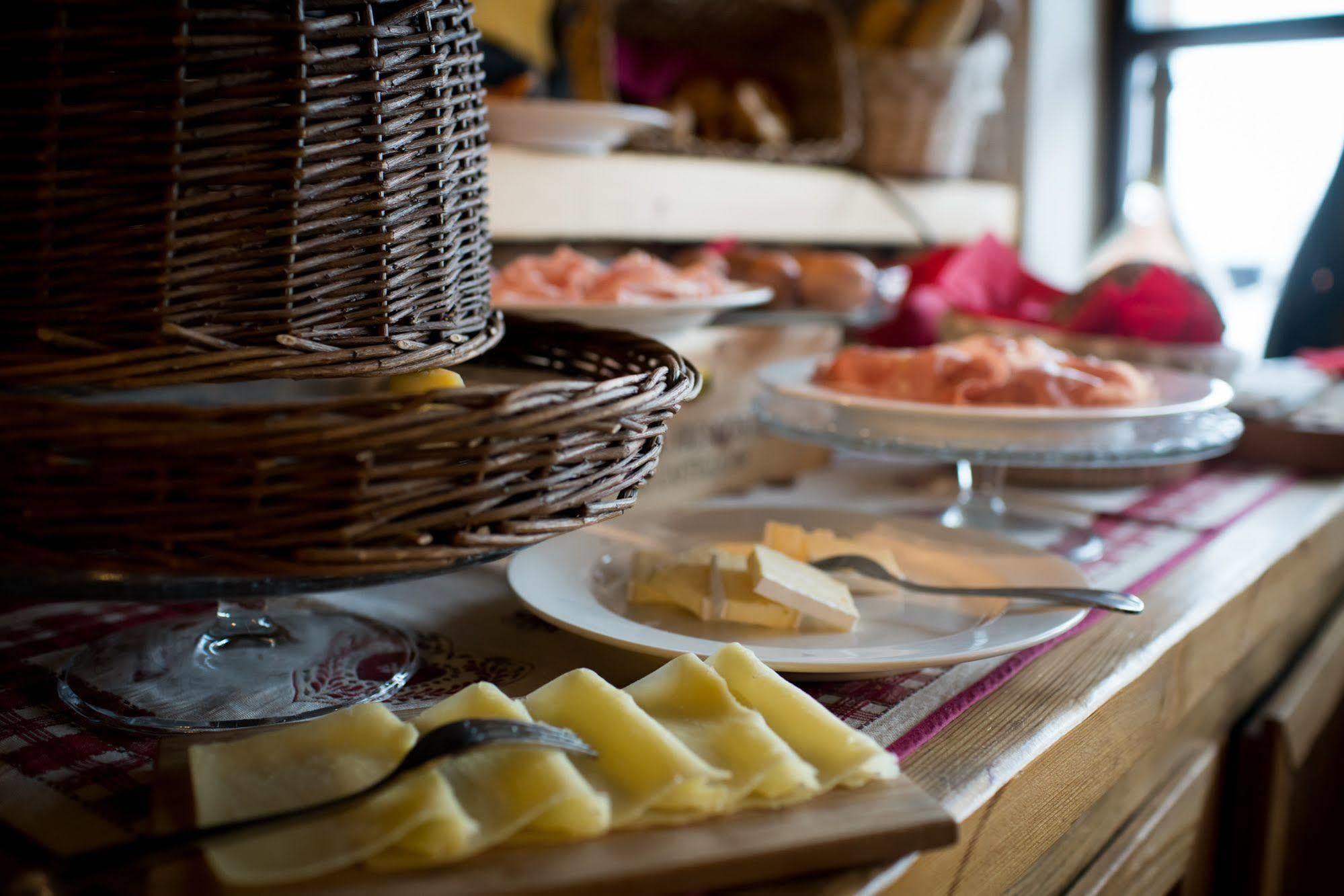 Locanda La Brenva Courmayeur Ngoại thất bức ảnh